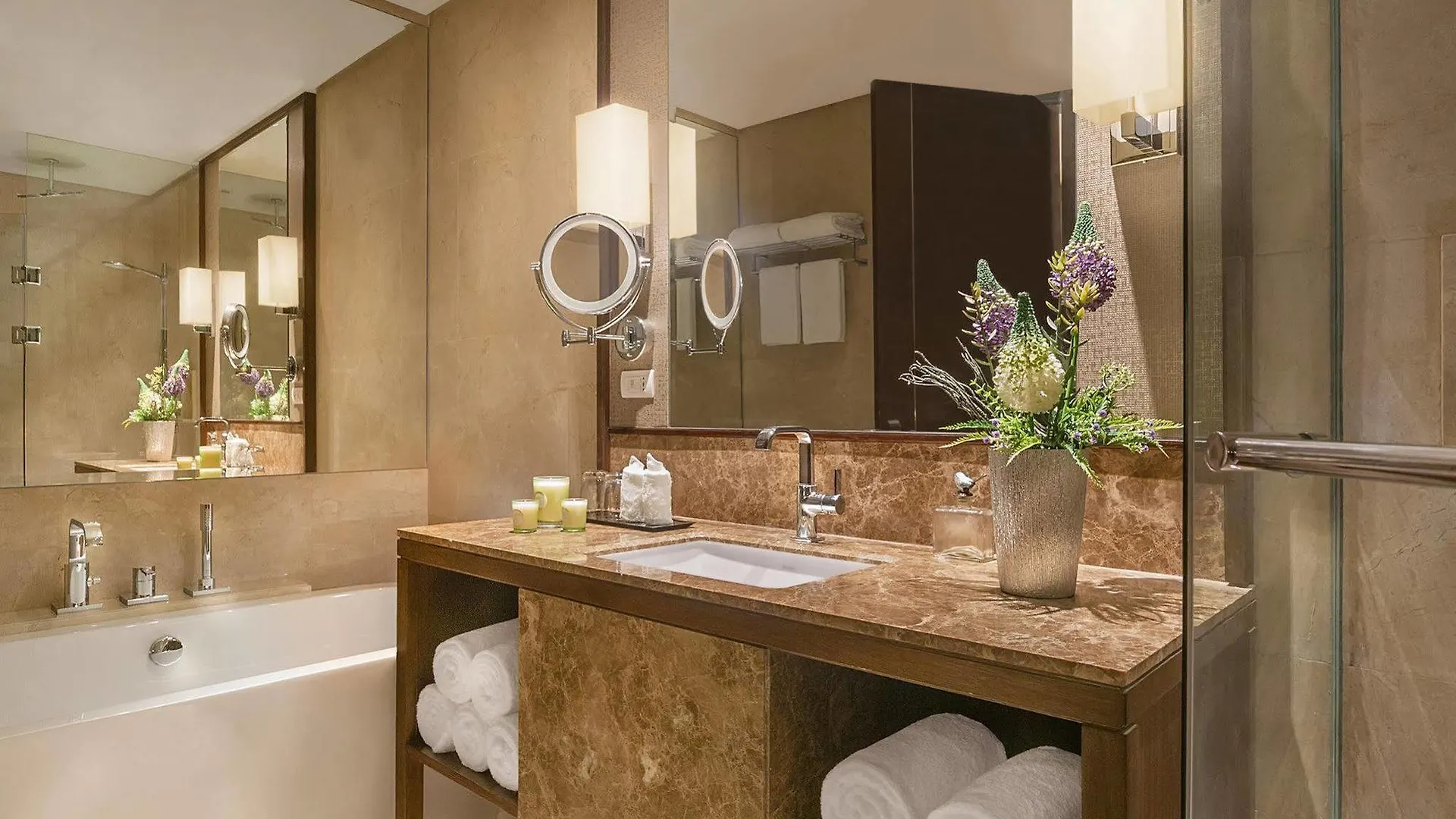 Ascott Bonifacio Global City Manila Taguig 5*,